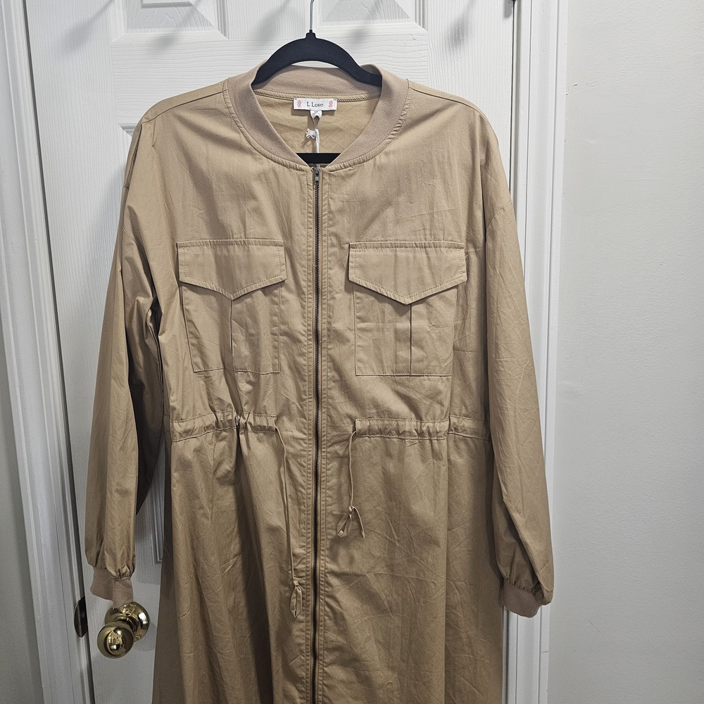 Tan Long-Sleeve Zip-Up Jacket